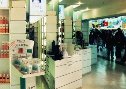 Farmacia Rambla. Mar del Plata 1999